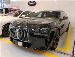 بی ئێم دەبڵیو سیریەس 7